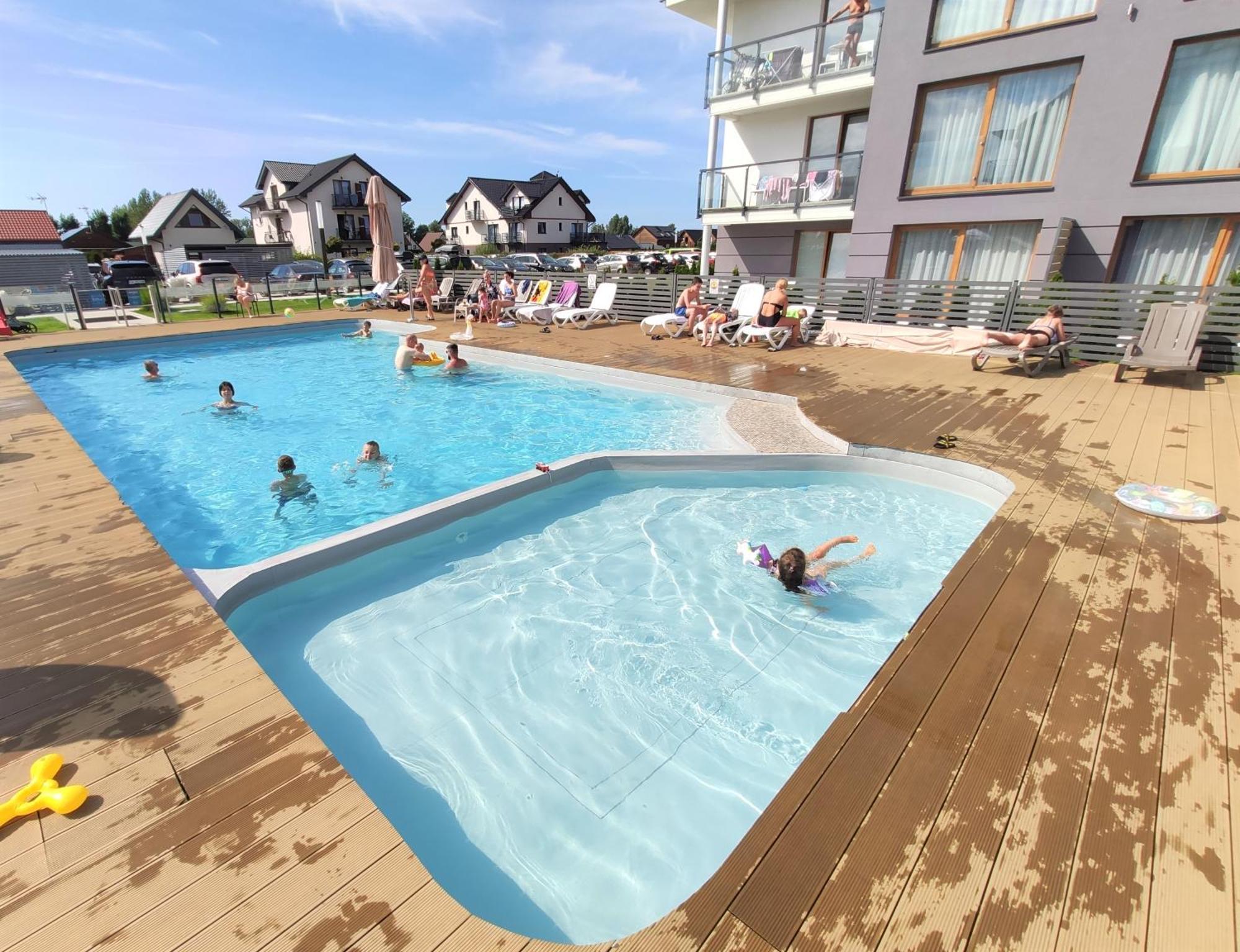 Apartament "Blu10" Z Basenem 萨比诺瓦 外观 照片